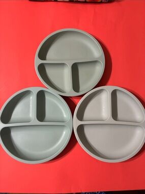 CheriKid & Wee Sprout - 3 SILICONE PLATES ( babies/toddlers)